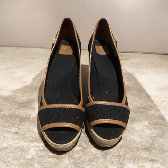 Tory Burch Elegant Black and Tan Women's Wedge Shoes - Picture 1 of 5